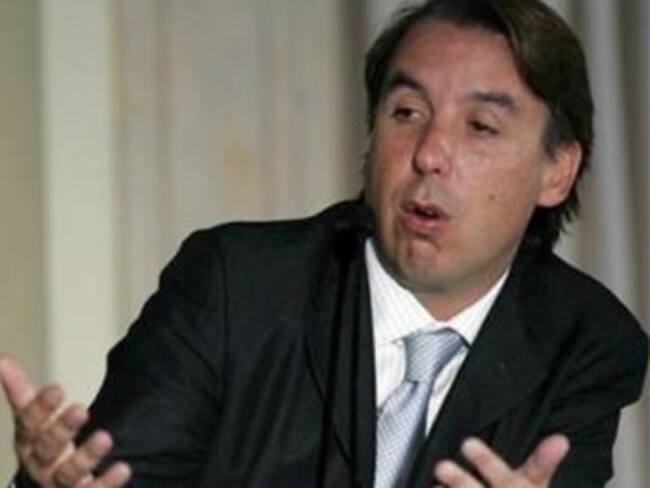 Pide Azcárraga a Slim evitar bloqueo de competencia en telecomunicaciones