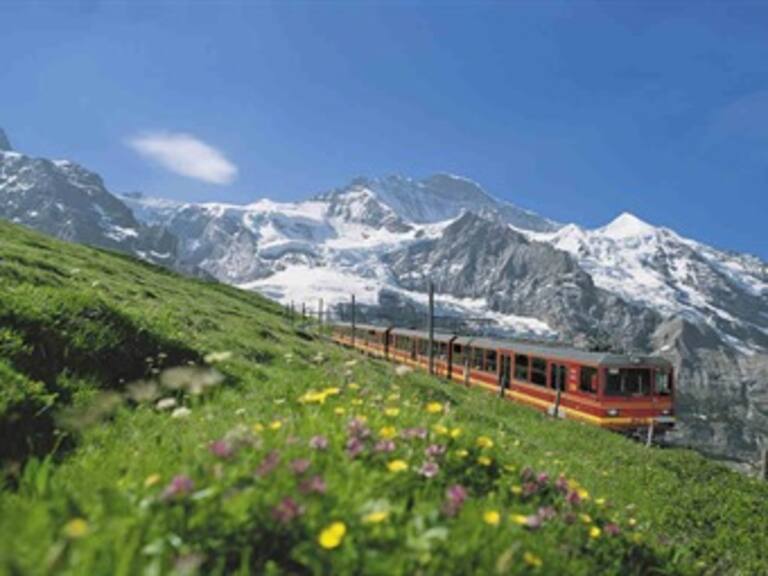 Chocan dos trenes en Suiza