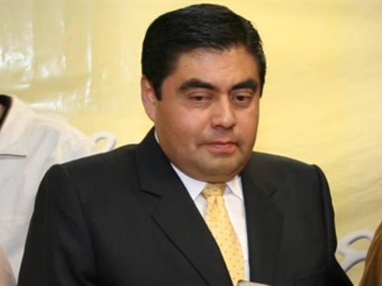 Senadores del PRD impedirán albazos de gobierno de Peña