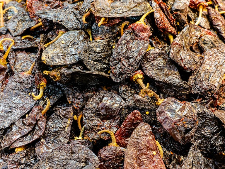 Una investigación reveló concentraciones de cadmio en diversos alimentos comercializados en la Ciudad de México.