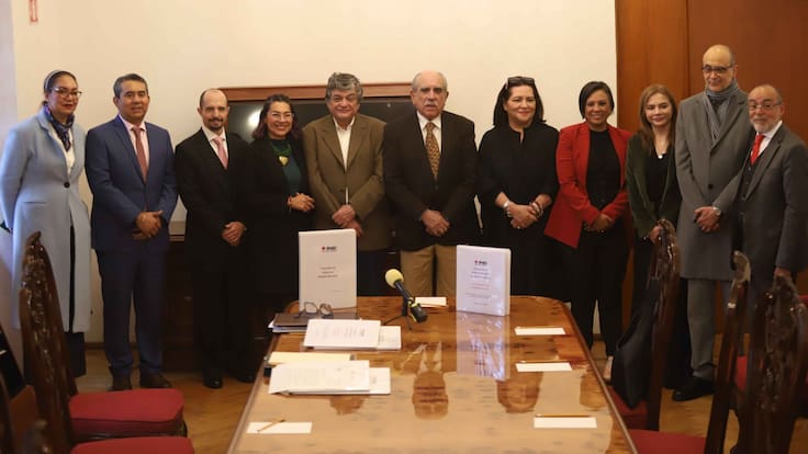 INE entrega 241 propuestas para la Reforma Electoral a comisión presidencial