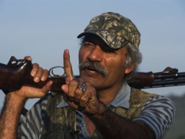 Entran autodefensas a 'La Mira', Michoacán