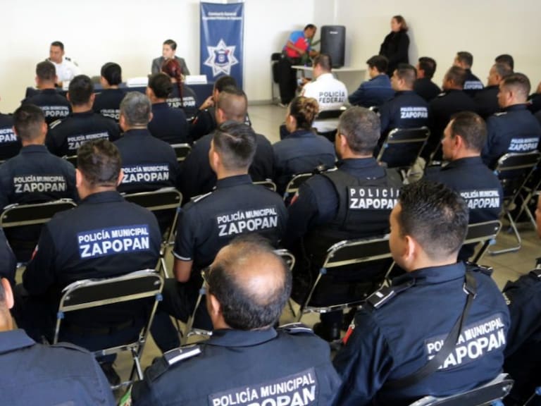 Investigan a 4 policías de Zapopan