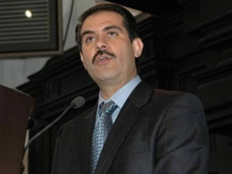 Toma protesta Padrés Elías a nuevo gabinete