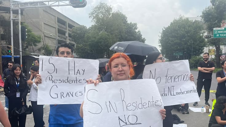 Médicos residentes protestan tras brote de salmonela en Hospital General de México