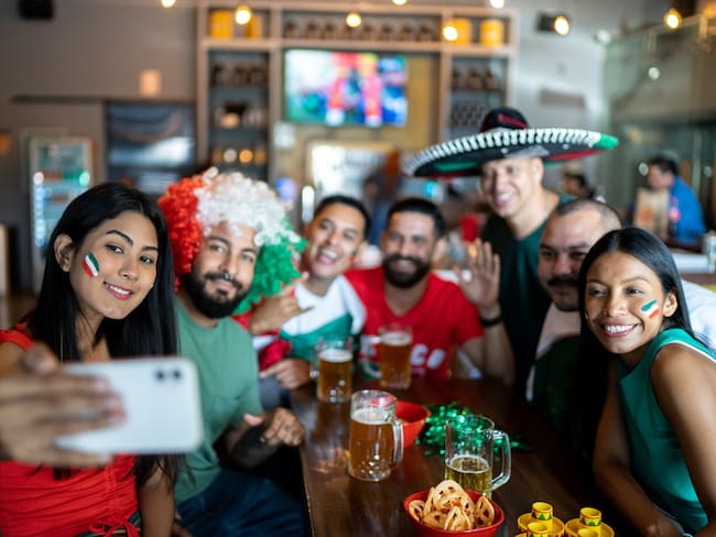 ¿Conoces el decálogo del buena copa?, CDMX busca promover celebraciones responsables durante los partidos de México: CIVyL