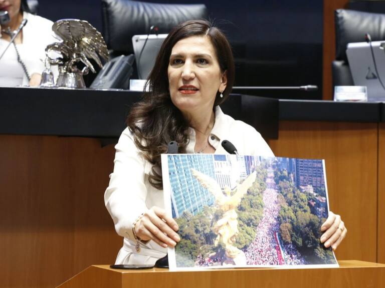 PAN prepara denuncia por desvío de recursos en marcha de AMLO