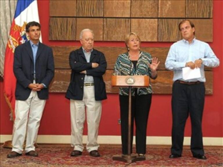 Chile: Despliegan 14 mil militares en zona de desastre