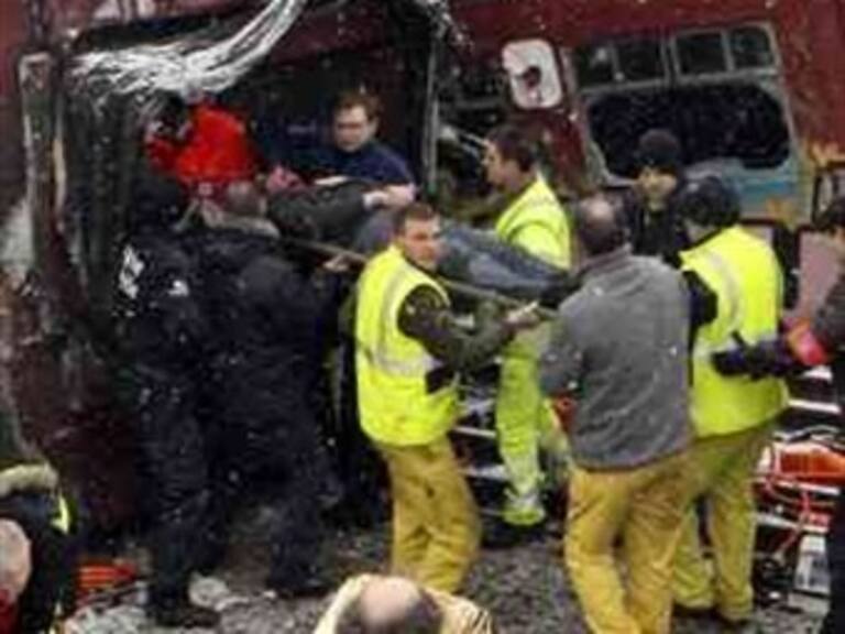 Mueren 11 personas en accidente ferroviario en Italia