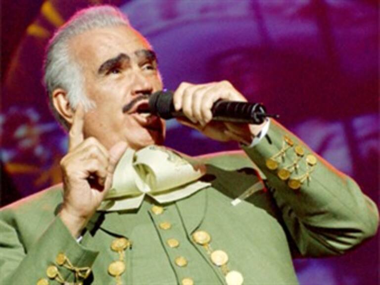 Cancela 'Chente' presentaciones por operación en el hígado