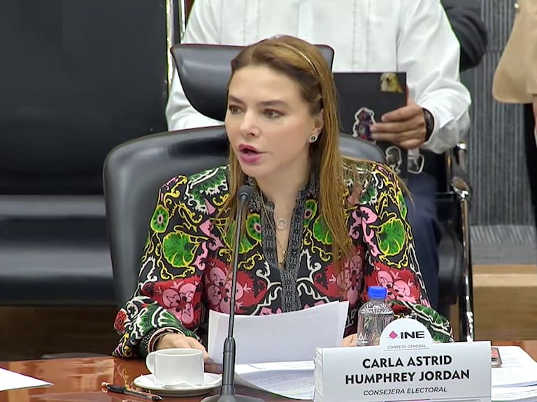 El costo estimado del contrato alcanza montos superiores a los 1,100 millones de pesos en su mínimo y hasta más de 1,290 millones en su máximo, según detalló la consejera Carla Humphrey.