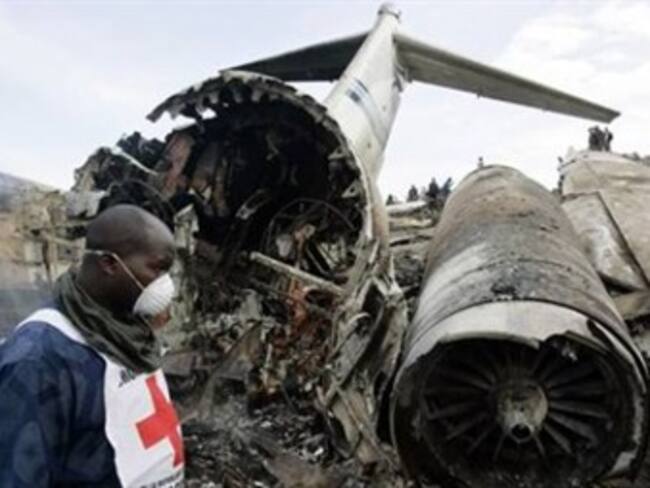 Avión de la ONU se estrella; hay seis muertos