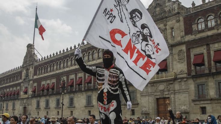 SEP despedirá a docentes que raparon a maestros en Chiapas