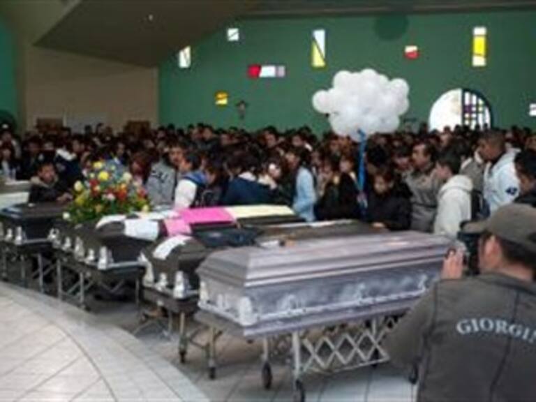 Ejecutan a 6 en funeral en Juárez