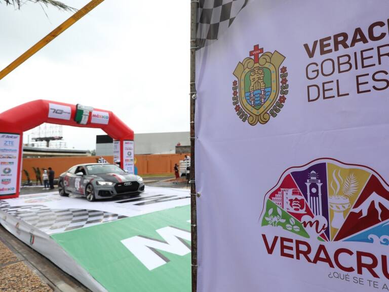La Carrera Panamericana llega a Veracruz con velocidad y sana distancia