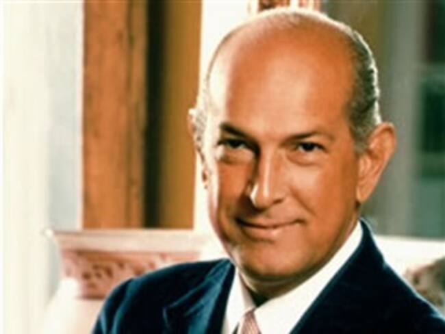 Nombran a Oscar de la Renta Embajador Turístico de la Ciudad de México