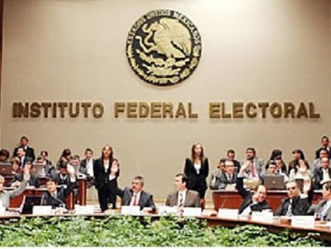 Crea IFE comisiones de Presupuesto y de Reglamentos rumbo a 2012