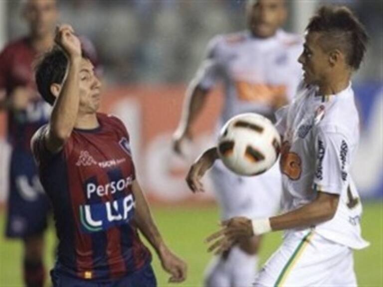 Santos de Brasil primer finalista en Copa Libertadores 2011