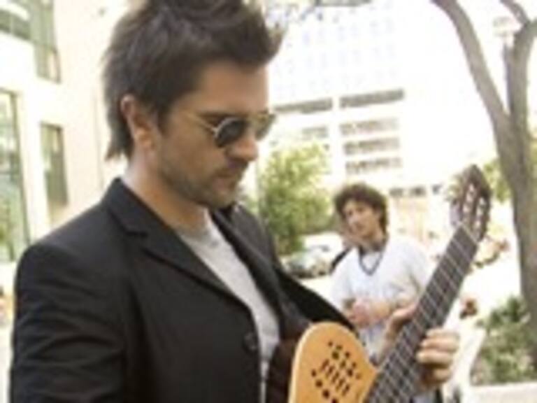 Distinguen en Colombia a Juanes como Personaje de 2008