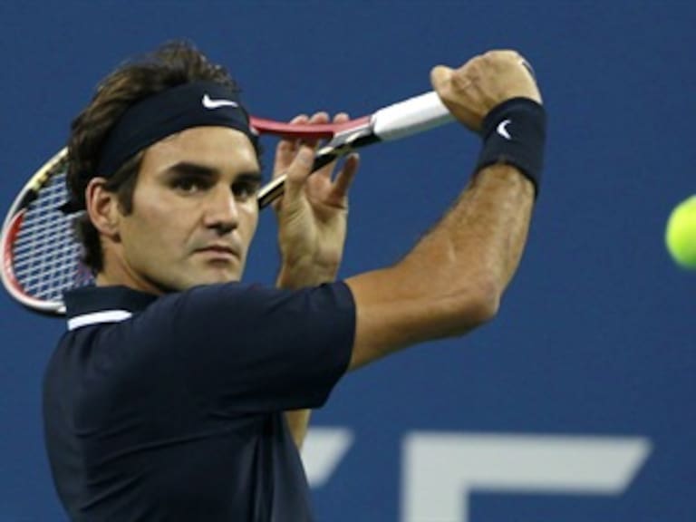 Federer se dice enlace entre la escuela clásica y la moderna del tenis