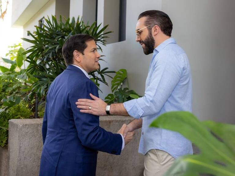 Marco Rubio, secretario de Estado de EUA fue recibido por el presidente de El Salvador, Nayib Bukele.