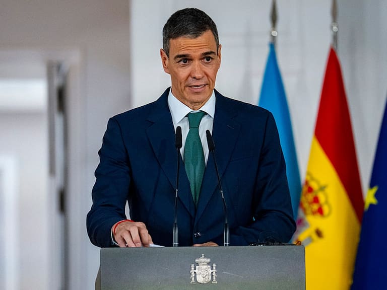 Pedro Sanchez responde a Trump y exige una solución diplomática a la guerra contra Irán. Gardin/SOPA Images/LightRocket via Getty Images)
