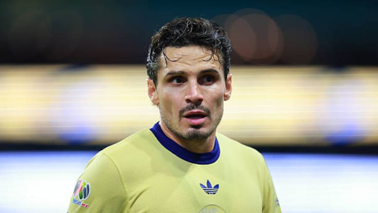 ¡Pésimas noticias en Coapa! Raphael Veiga será operado por lesión en el hombro; ¿cuándo vuelve al América?