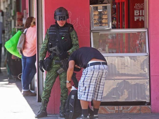 Aprueban en comisiones permanencia de militares en las calles 10 años más