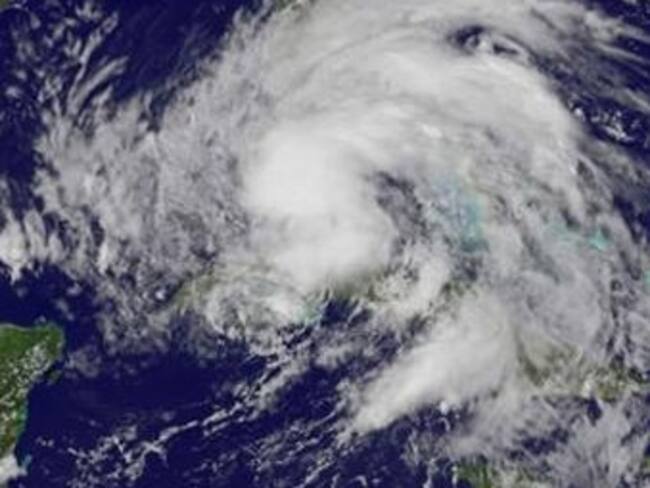 Se convierte Isaac en huracán