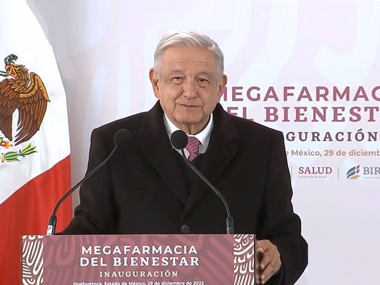 Pide AMLO estar pendientes de la Megafarmacia… “queremos que funcione al cien”