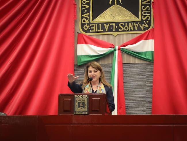 Rinde protesta Margarita González Saravia como la primera Gobernadora de Morelos
