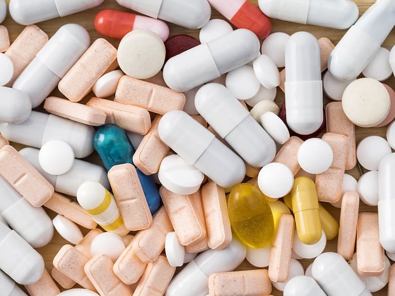 Farmacéuticas piden que Cofepris sea garante de medicamentos extranjeros
