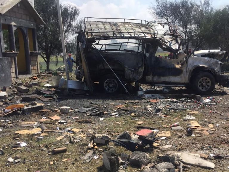 Explosión de polvorín deja dos muertos en Zumpango