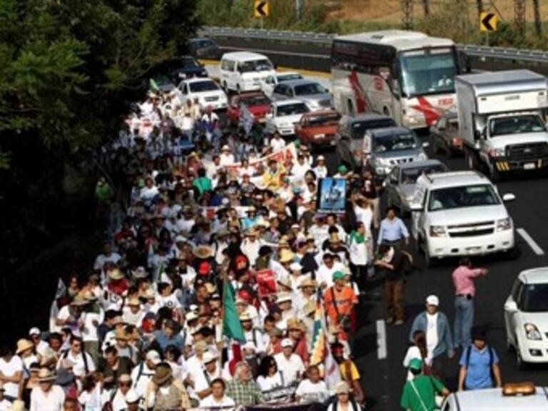 Tres mil policías vigilarán Marcha por la Paz en DF