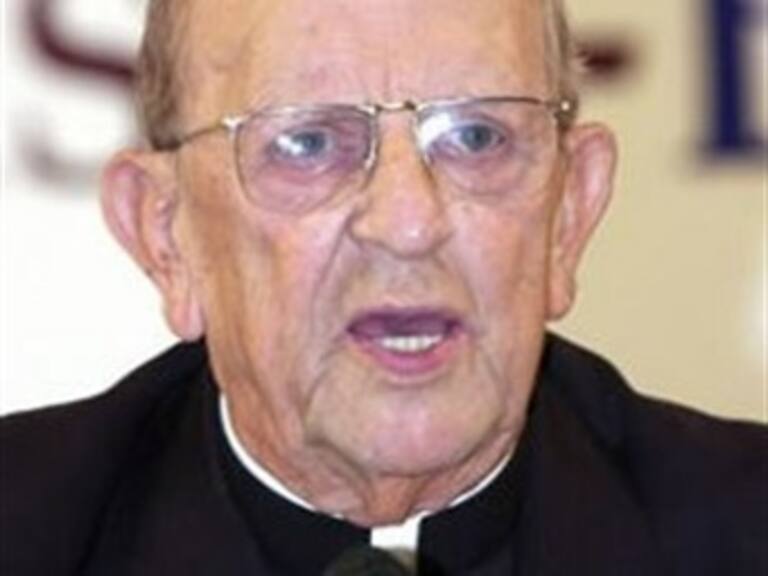 Renuncia Álvaro Corcuera a los Legionarios de Cristo