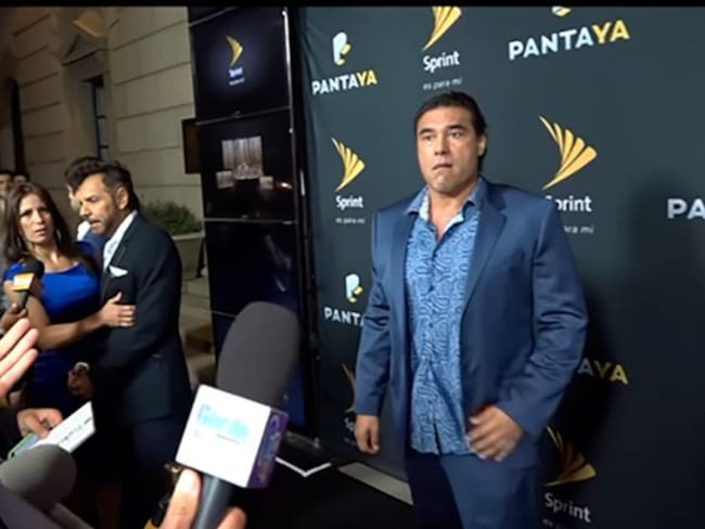 Tras agresión, Eduardo Yánez ofrece disculpas a reportero