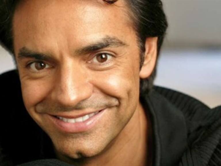 Aplauden cinta de Eugenio Derbez en premier en EU