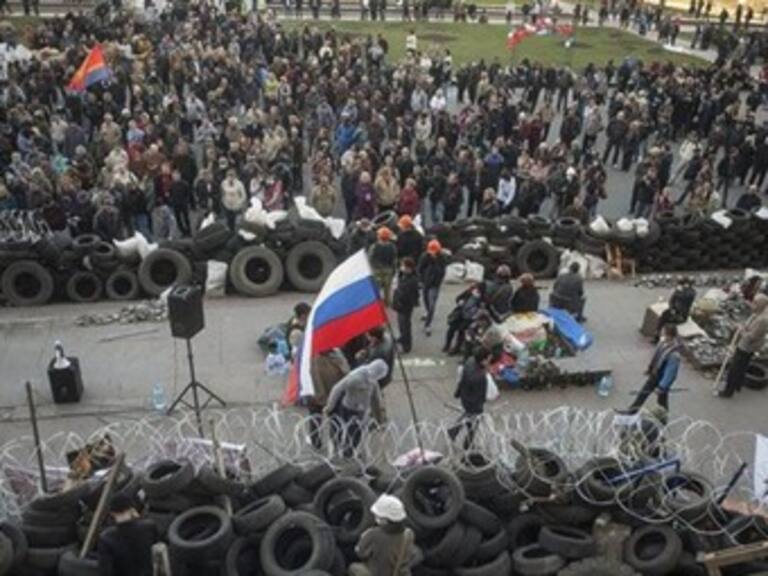 Piden prorrusos reunión urgente para detener conflicto