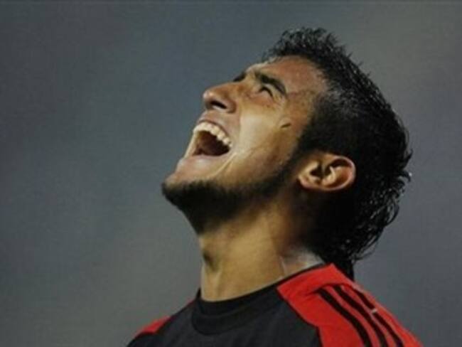 Vidal prorroga con el Bayer Leverkusen hasta 2015