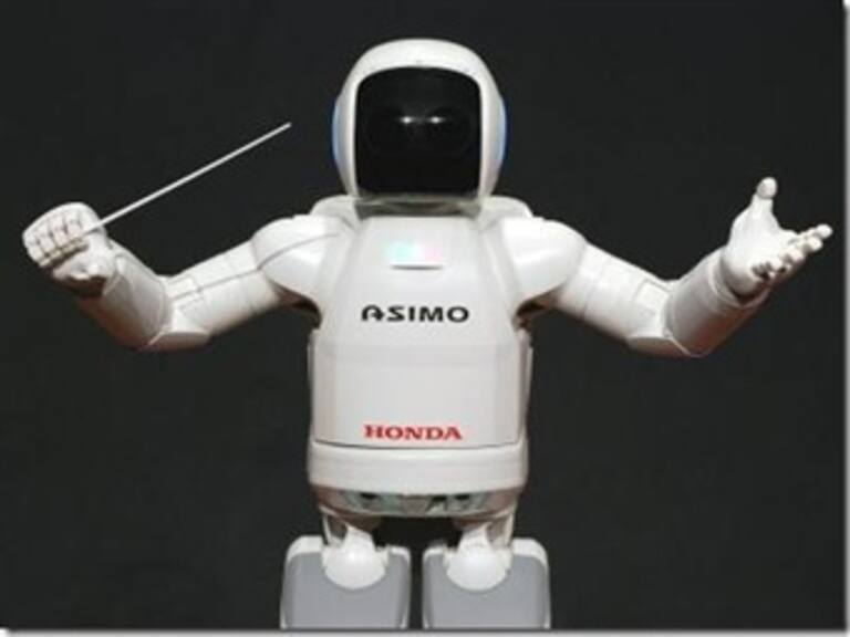 Debuta un robot como maestra en escuela de Japón