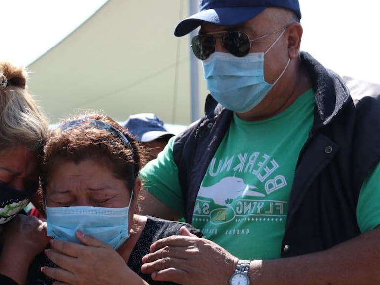Irrumpen familiares de pacientes con COVID-19 en Hospital de Ecatepec