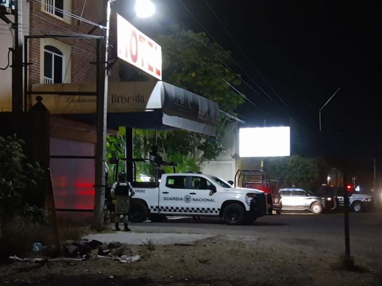 Asesinan a cuatro en hotel sobre carretera Uriangato-Morelia