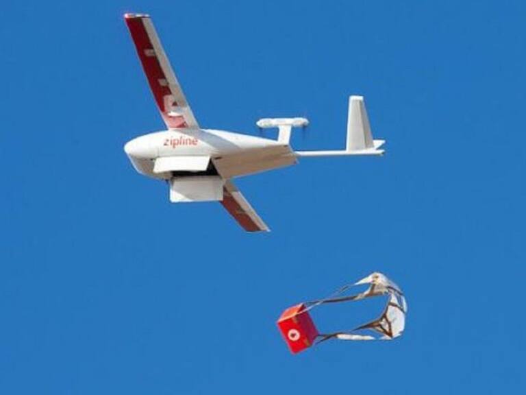 Utilizan drones para transportar medicamentos y pruebas COVID a hospitales