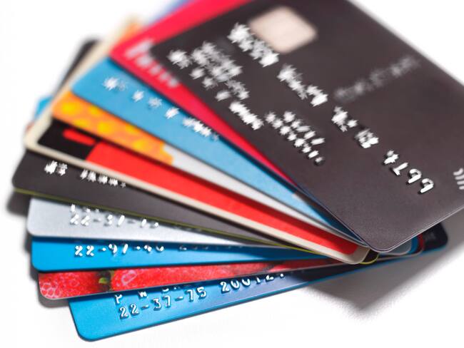 SAT vigila el uso de tarjetas de crédito: ¿Cuántas puedes tener y cuáles son los riesgos?