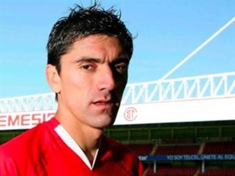 Opina sobre la declaraciones de los directores técnicos. Héctor Mancilla, futbolista chileno