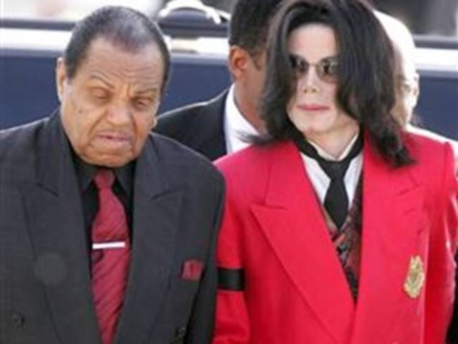 Alguien tiene que pagar por muerte de mi hijo: Joe Jackson
