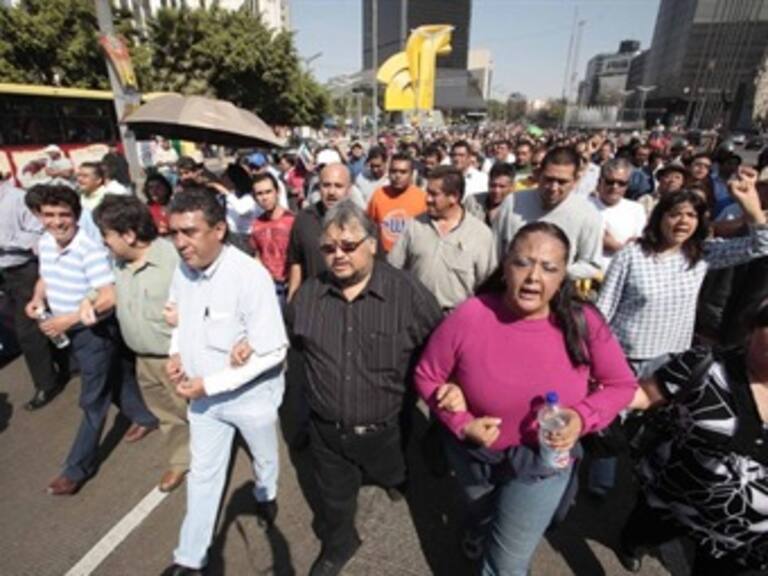 Cientos se manifiestan en DF para exigir alto a inseguridad