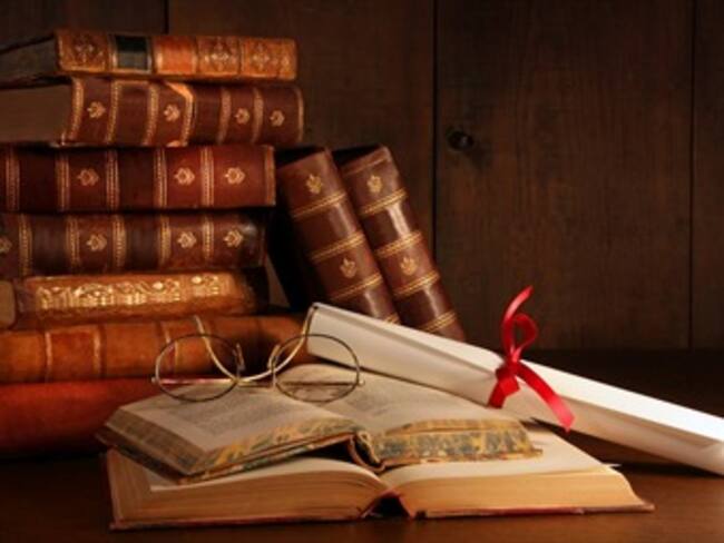 En sentido contrario de Alejandra Trigueros 'Leer es un placer' con Lorena Hernández