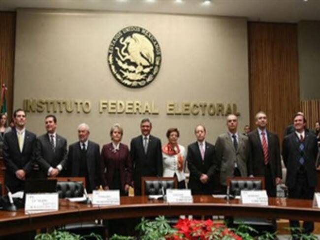 Niega IFE registro a 58 aspirantes ciudadanos a la Presidencia