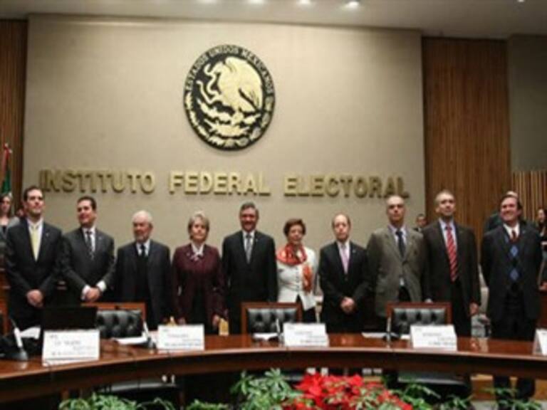 Niega IFE registro a 58 aspirantes ciudadanos a la Presidencia